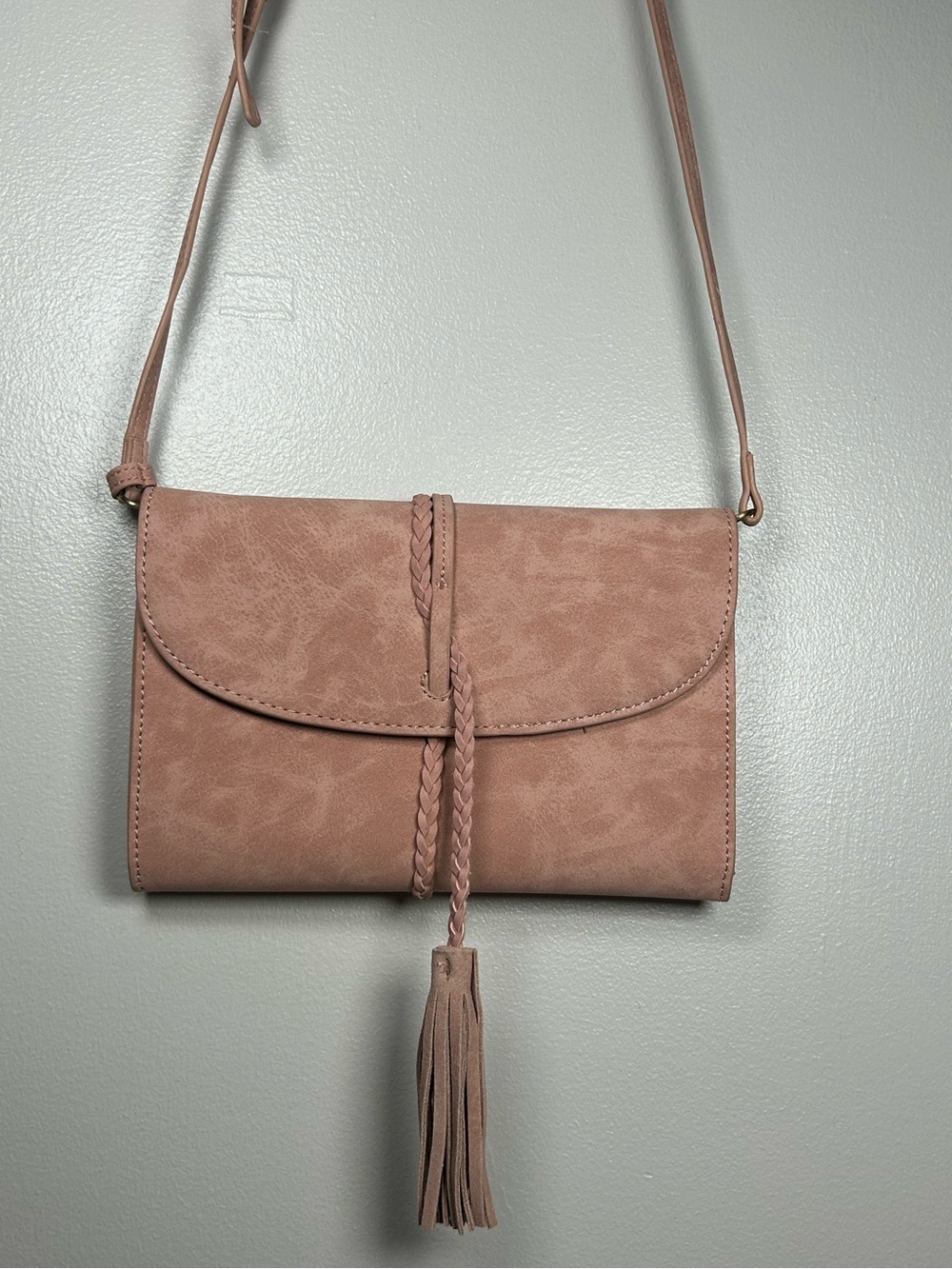 Anthropologie  Envelope Suede Crossbody Boho Tassel Bag Pink - Picture 2 of 9
